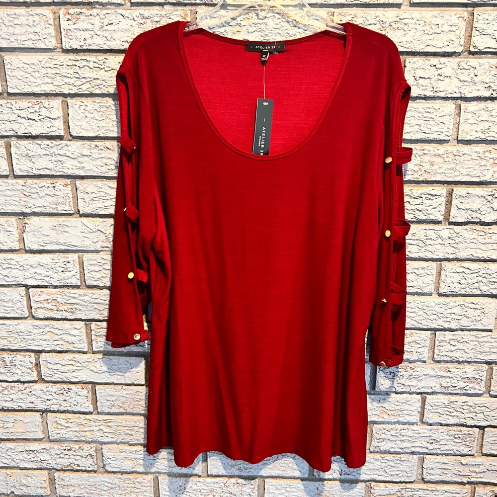 Atelier 29 Woman Red Cold Shoulder Top Gold Button Detail 3X H16768XDN